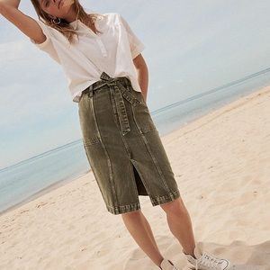 •Madewell•NWT Olive Green Denim Belted Midi Skirt